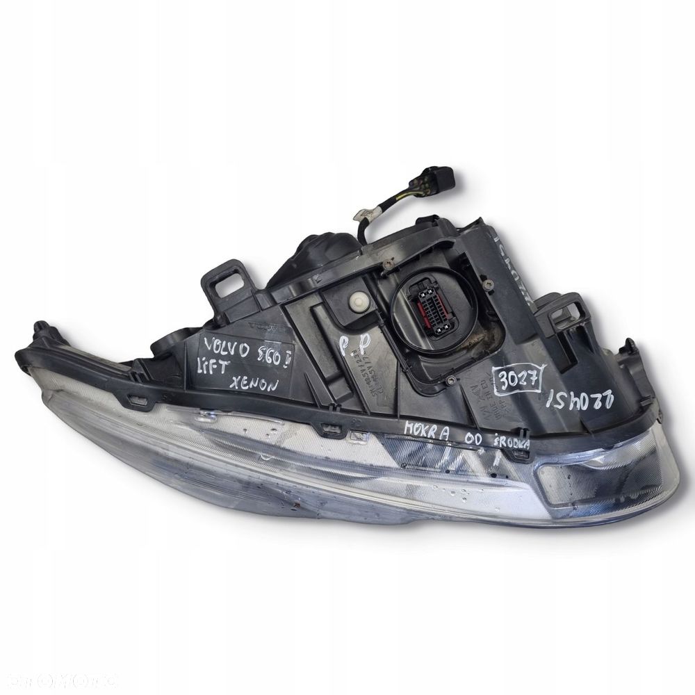 LAMPA PRAWA Volvo S60 II V60 prawy przód przednia EUROPEJSKA XENON 31358094 - 5
