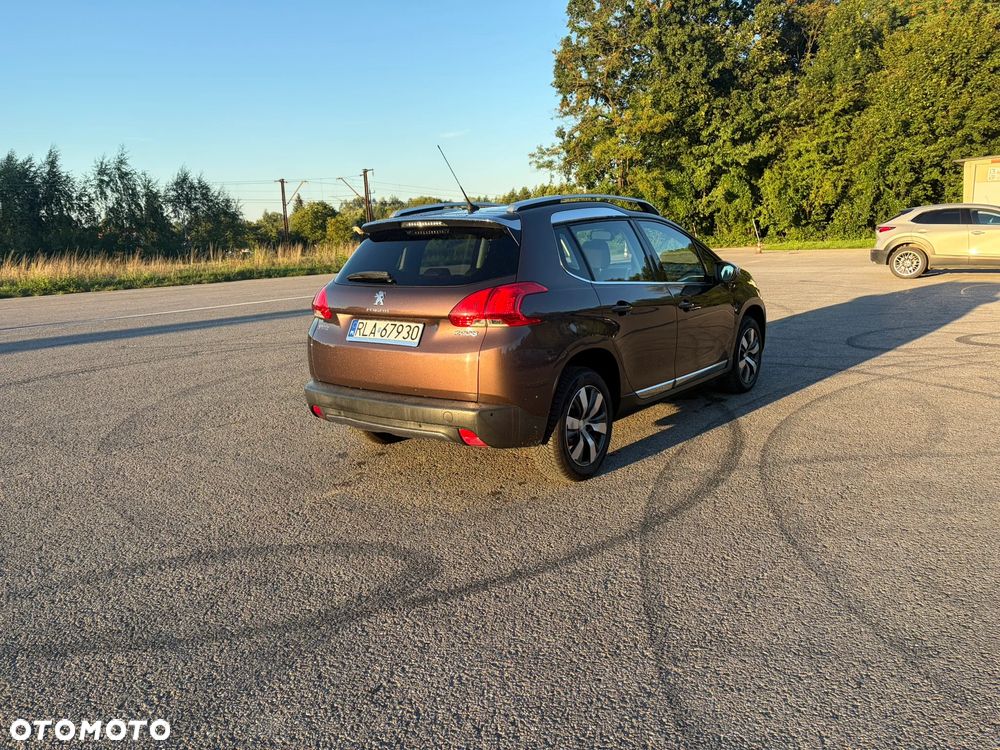 Peugeot 2008 1.6 VTi Style - 6