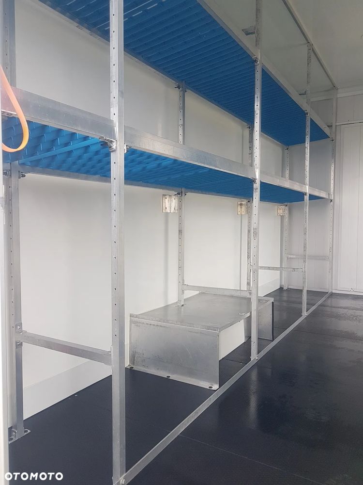 Iveco DAILY KONTENER NISKOPODŁOGOWY 4,43x2,23x2,42 SKLEP BAR FOODTRUCK KAMPER KLIMA - 18