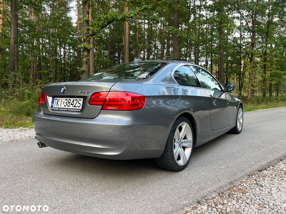 BMW Seria 3 320d Coupe Edition Exclusive - 10