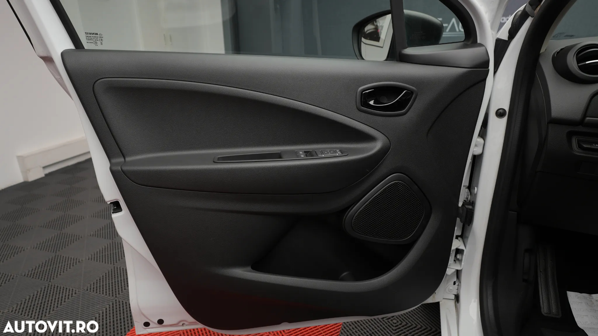 Renault ZOE 40 R110 Equilibre - 11