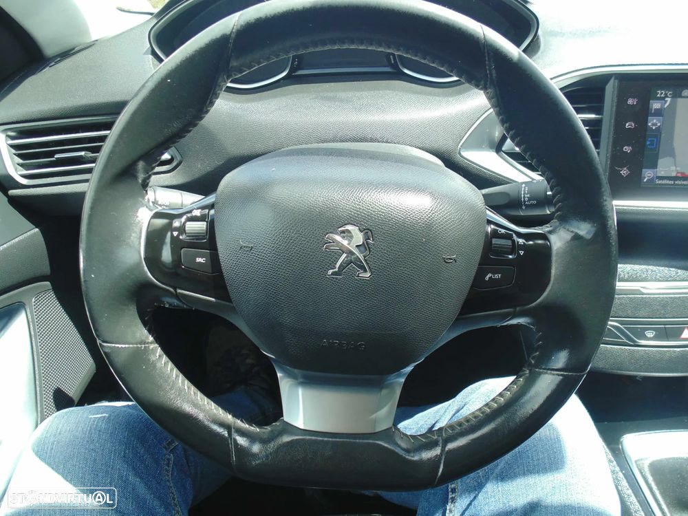 Peugeot 308 1.6 HDi Active - 25