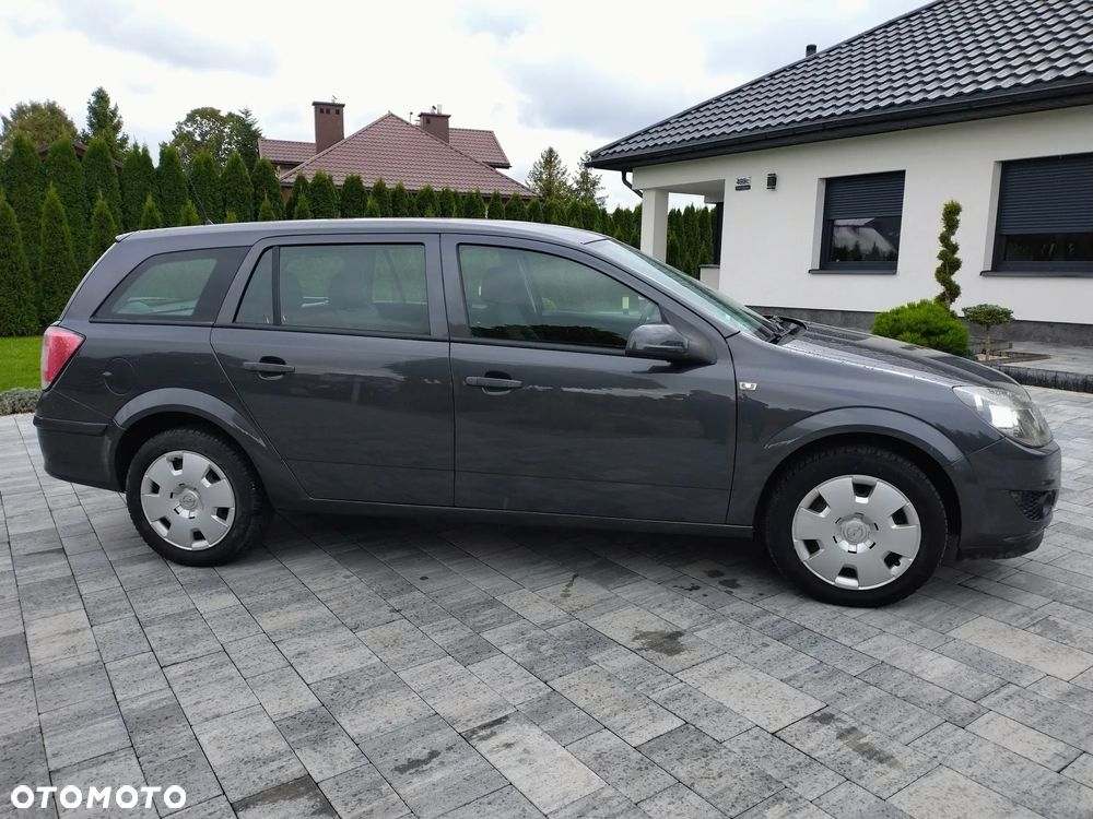Opel Astra 1.6 Easytronic Edition 111 Jahre - 11