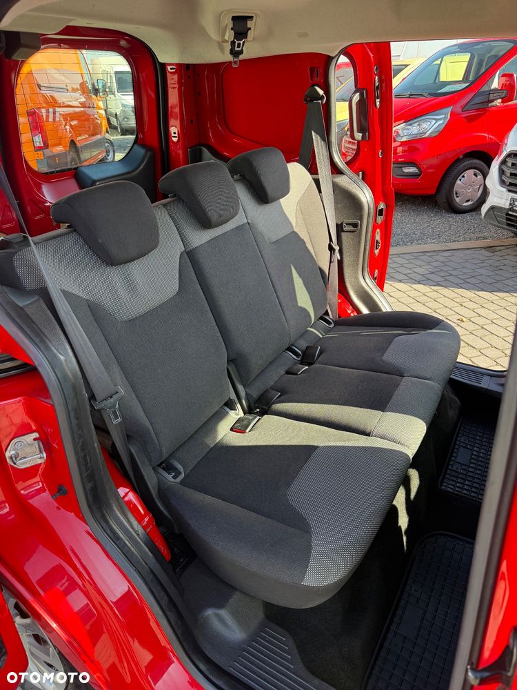 Ford Tourneo Courier - 6