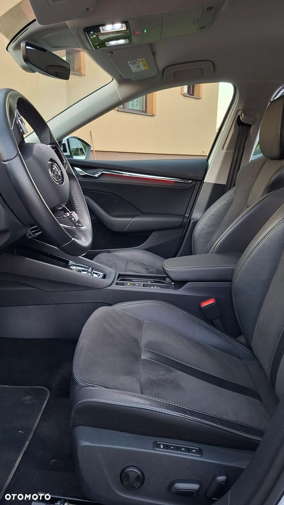 Skoda Octavia 1.4 TSI DSG Style - 24