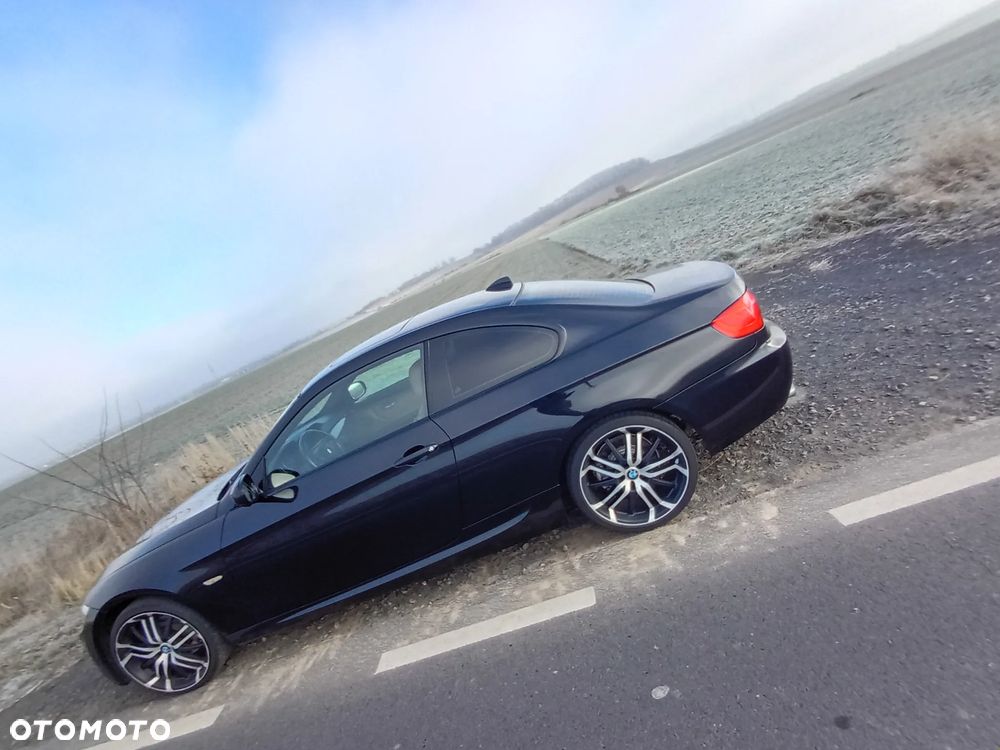 BMW Seria 3 320i Edition Exclusive - 20