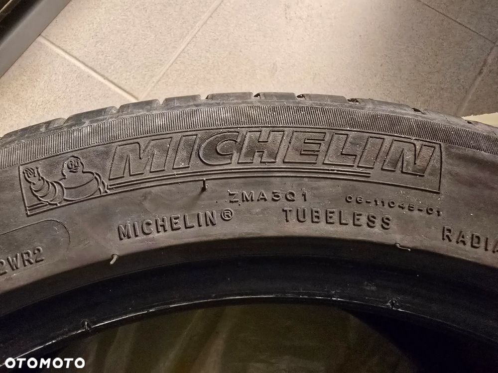 Opona letnia Michelin 235/45/R17 - 1