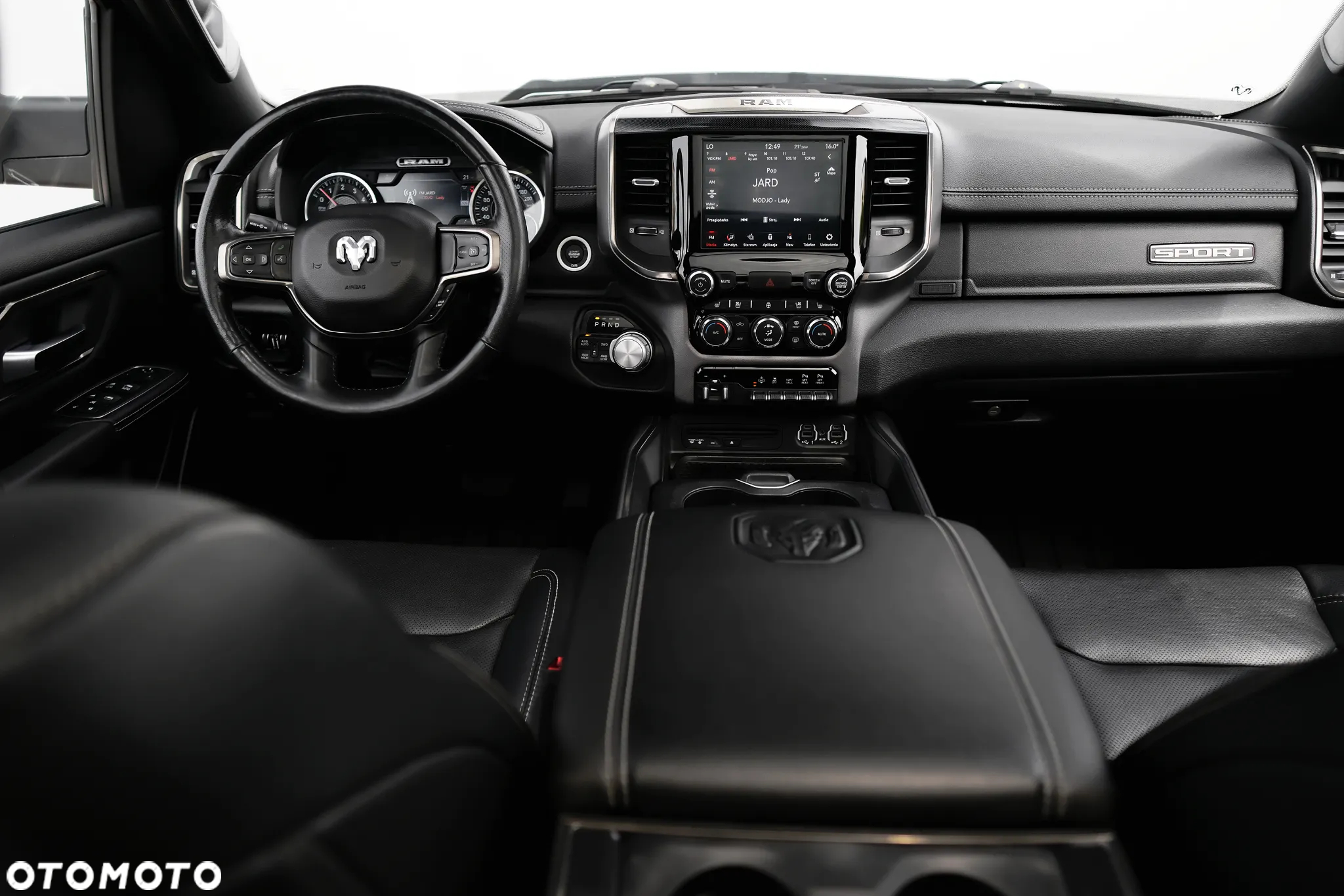 RAM 1500 5.7 Crew Cab Shortbed Laramie Sport - 31