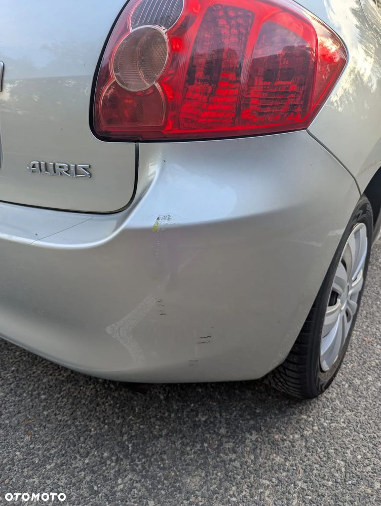 Toyota Auris 2.0 D-4D Luna - 17
