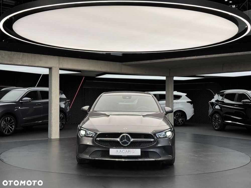 Mercedes-Benz CLA 180 7G-DCT - 9