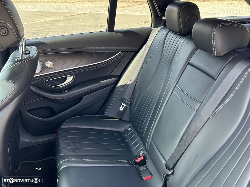 Mercedes-Benz E 220 d 4-Matic All Terrain Avantgarde + - 11