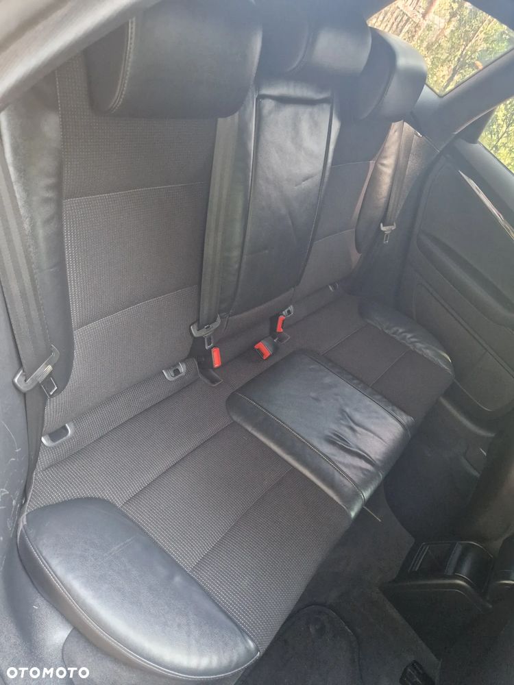 Audi A3 Sportback 2.0 TDI DPF S line Sportpaket - 23