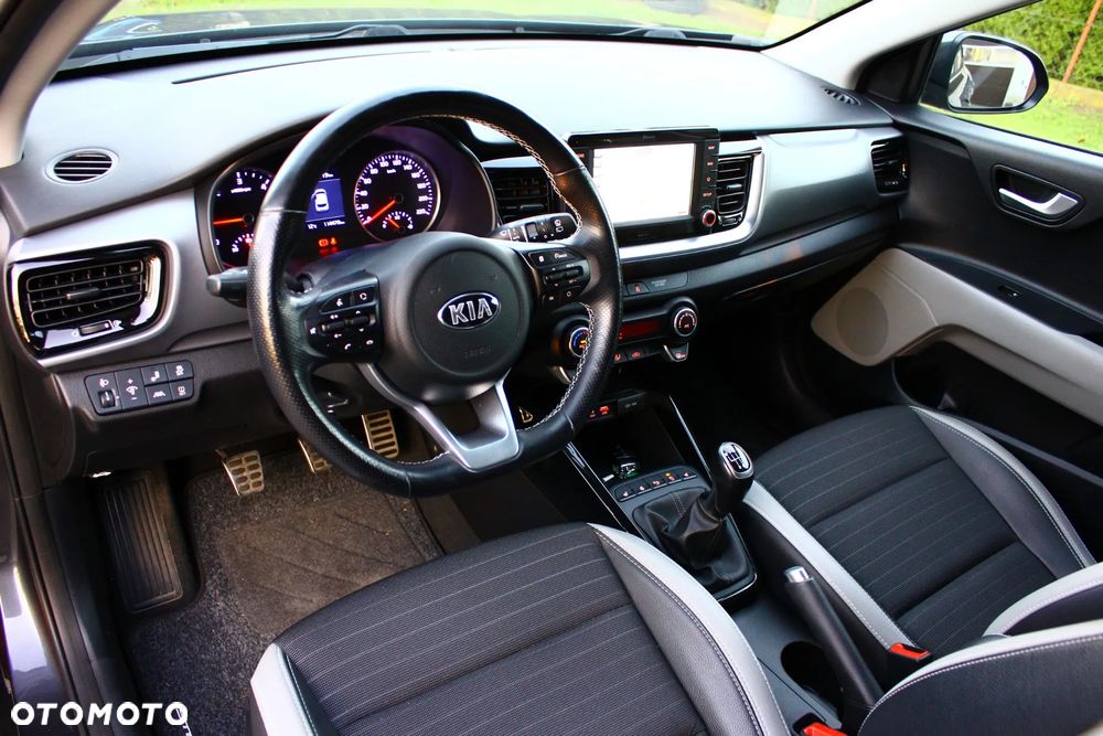 Kia Stonic 1.6 CRDi SCR XL - 25