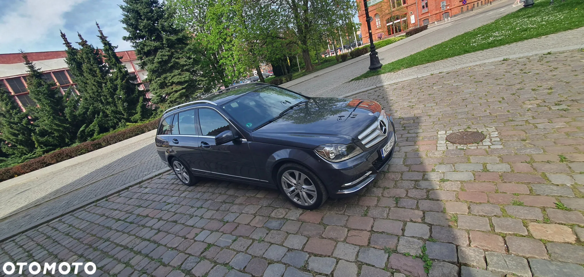 Mercedes-Benz Klasa C 180 T (BlueEFFICIENCY) 7G-TRONIC Avantgarde - 37