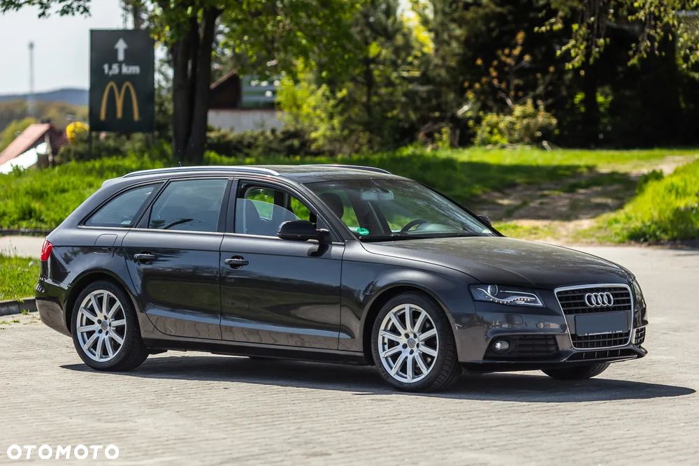Audi A4 Avant 2.0 TDI DPF multitronic Ambition - 8