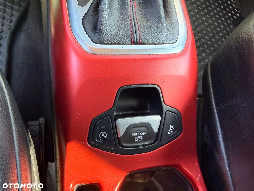 Jeep Renegade 1.3 GSE T4 Turbo Limited 4x4 S&S - 26