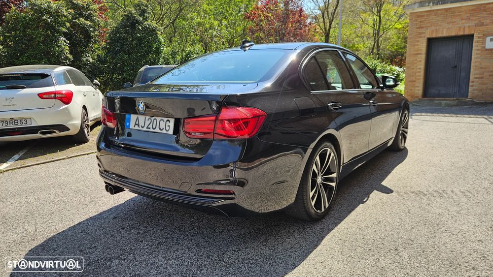 BMW 320 i Aut. Sport Line - 7