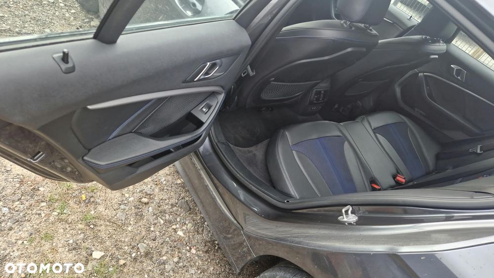 BMW Seria 1 118i Edition M Sport Shadow - 14