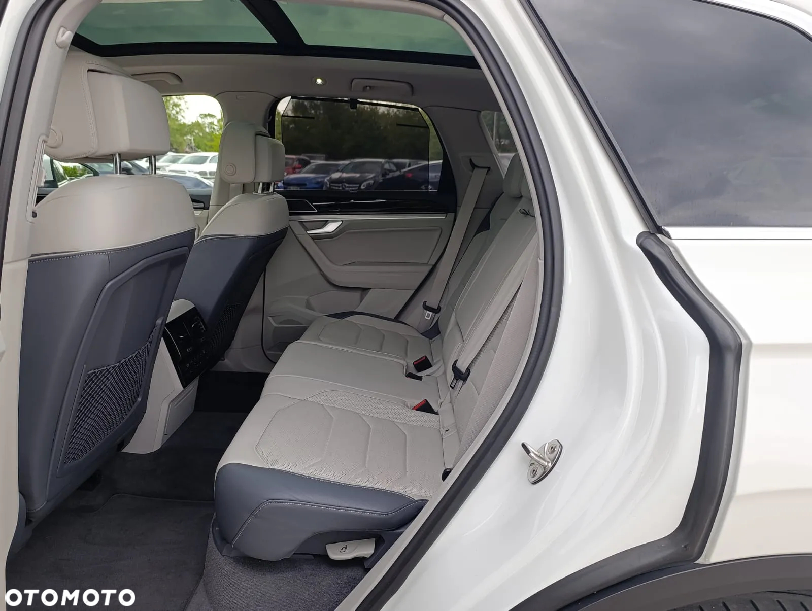 Volkswagen Touareg 3.0 V6 TDI SCR 4Mot Elegance - 28