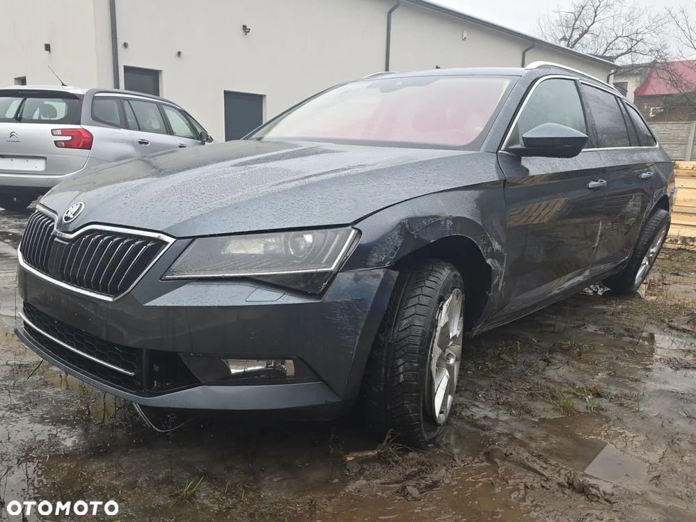 Skoda Superb 2.0 TDI DSG Style - 16