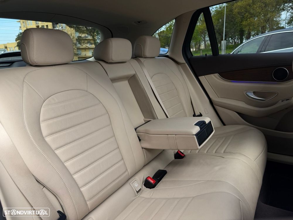 Mercedes-Benz GLC 300 de 4Matic - 26