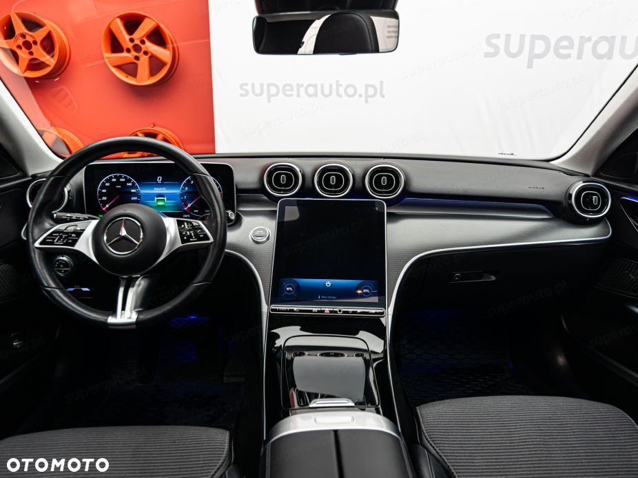 Mercedes-Benz Klasa C 180 mHEV Business Edition - 15