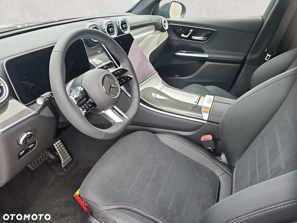 Mercedes-Benz GLC - 11