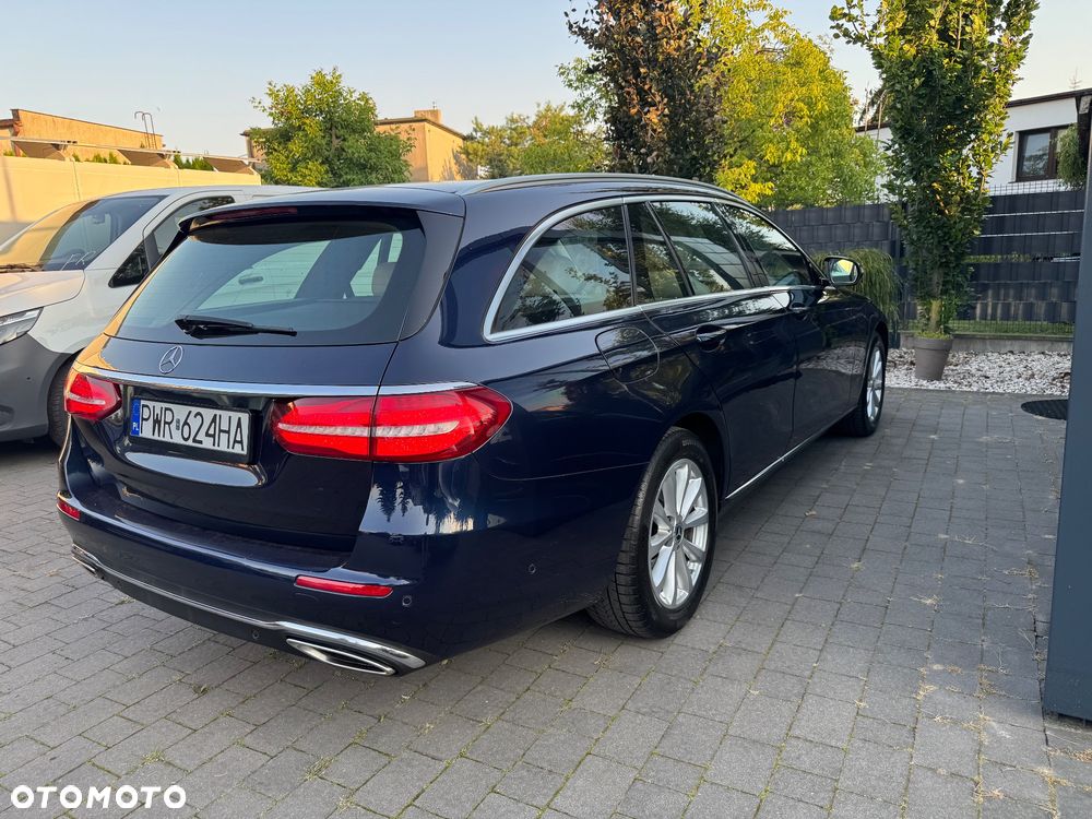 Mercedes-Benz Klasa E 250 Avantgarde - 12