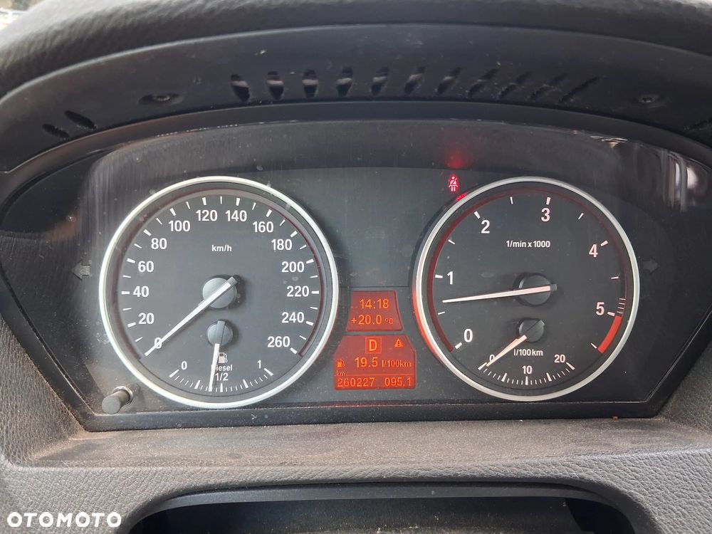 BMW X5 xDrive35d - 12