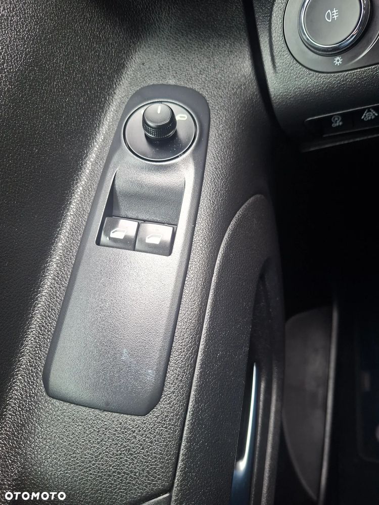 Opel Combo 1.5 D Start/Stop Edition - 16
