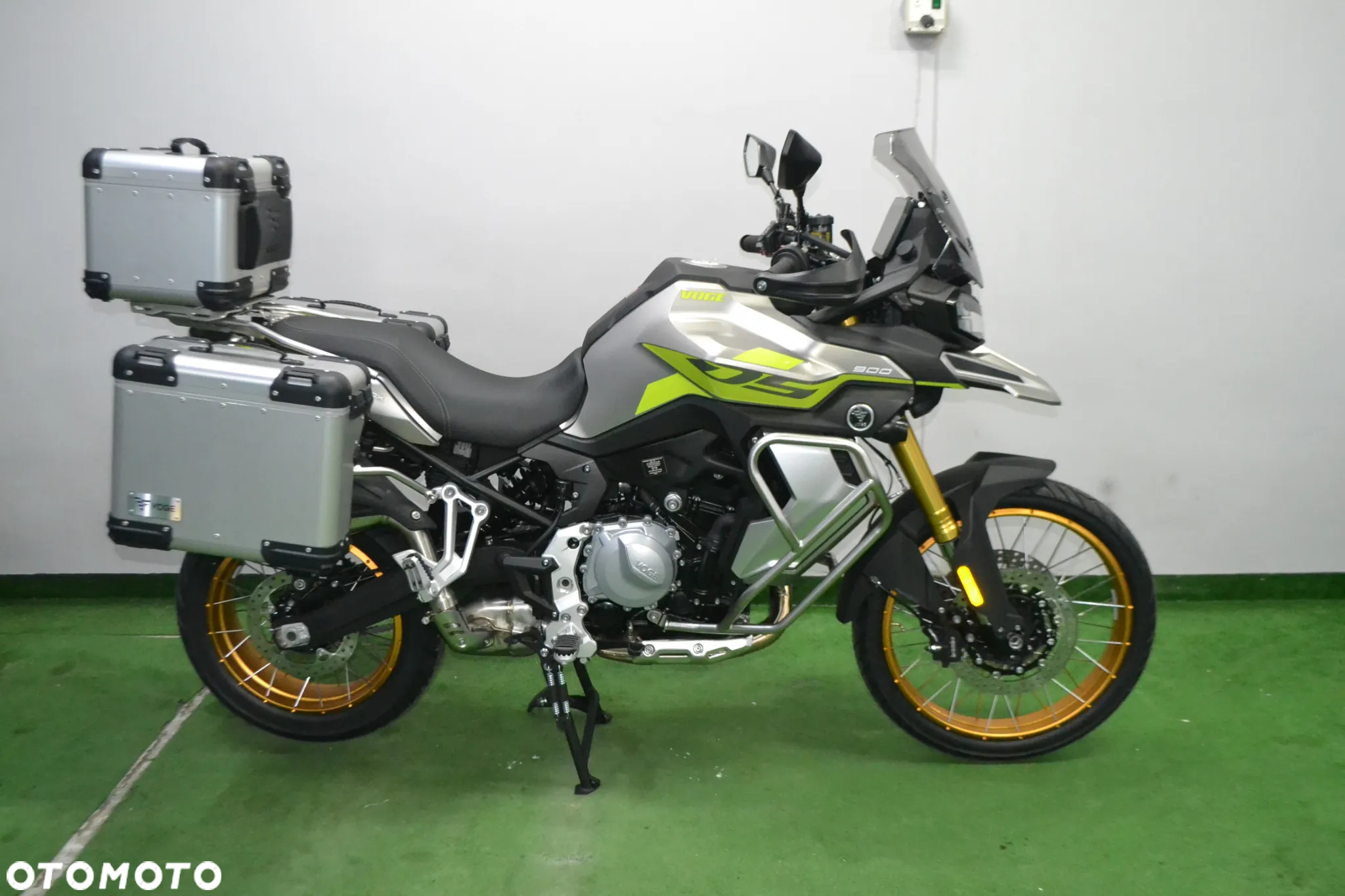 VOGE 900DSX - 2