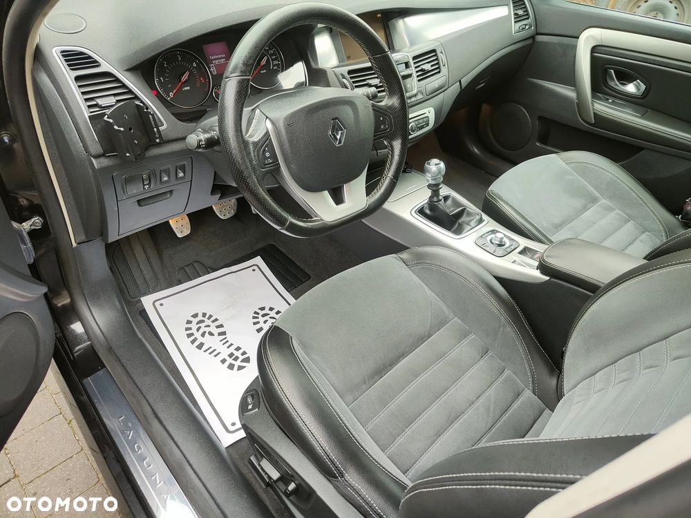 Renault Laguna dCi 150 FAP GT - 13