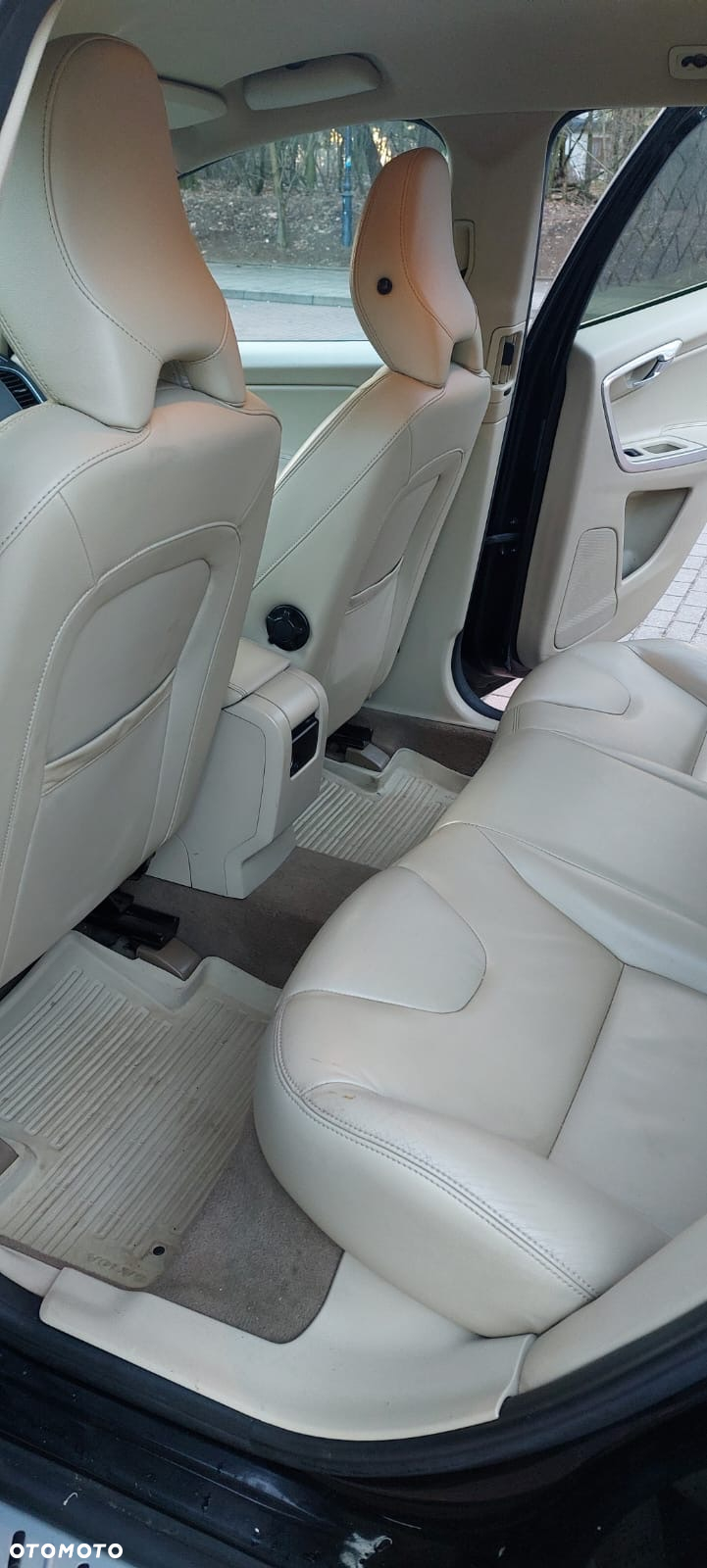 Volvo XC 60 D5 AWD Summum - 9