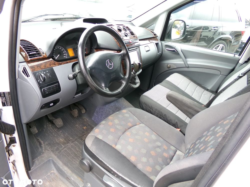 Mercedes-Benz Vito Univan 639.603 - 13