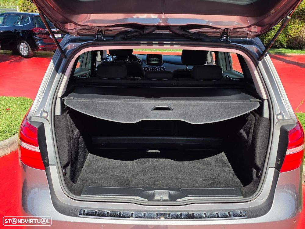 Mercedes-Benz B 180 d Style Aut. - 7