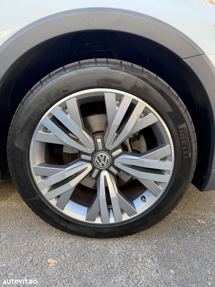 Volkswagen Passat Alltrack - 31
