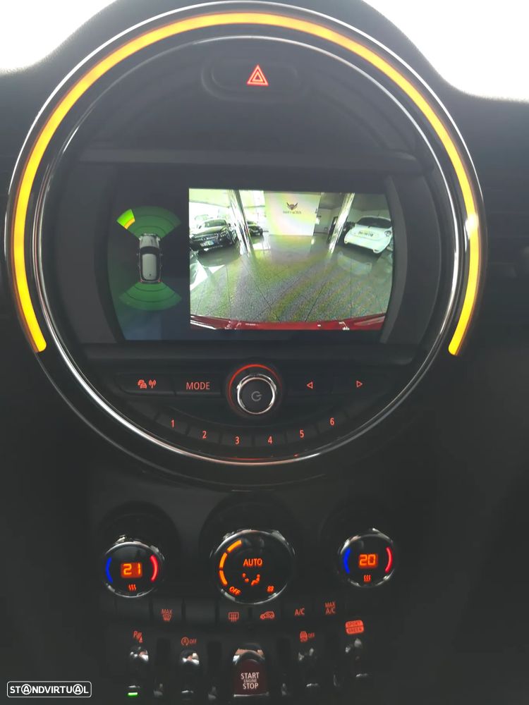MINI 3 Portas Cooper Auto - 16