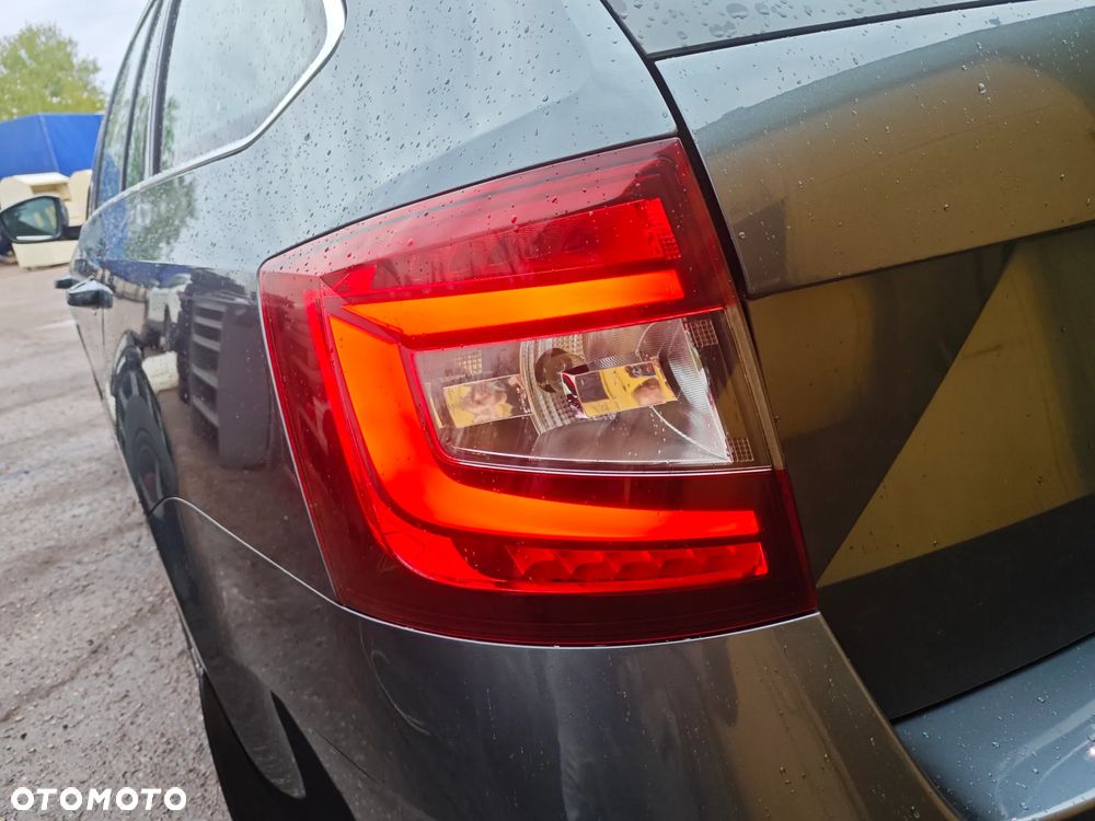 Skoda Octavia ver-2-0-tdi-edition-dsg - 24