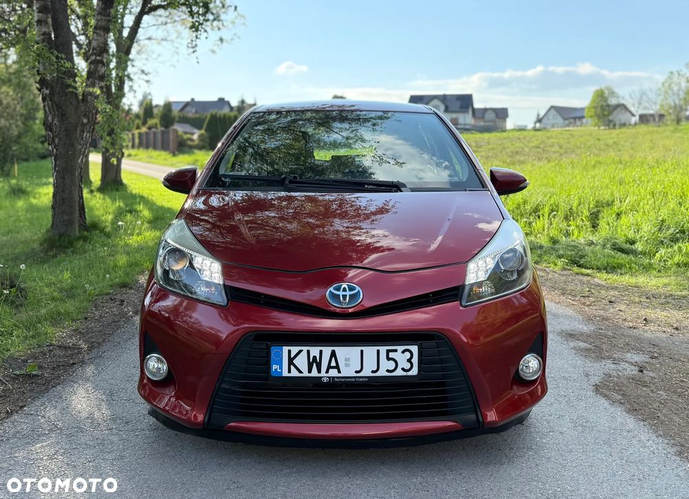 Toyota Yaris Hybrid 100 Premium EU6 - 3