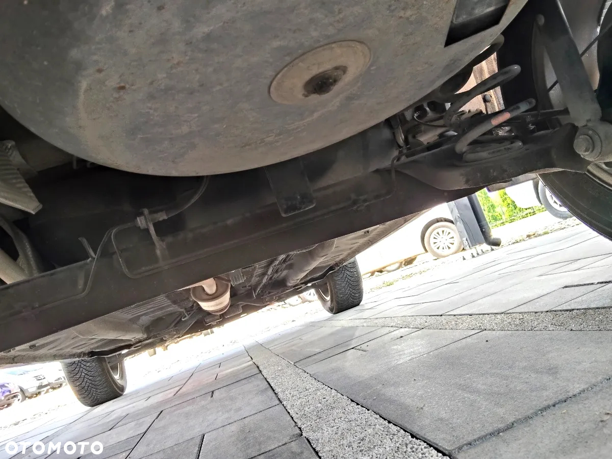 Dacia Duster 1.6 Ambiance - 12