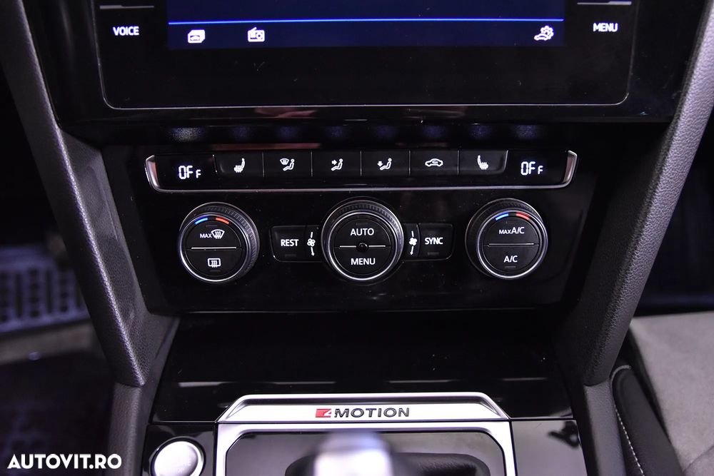 Volkswagen Passat - 17