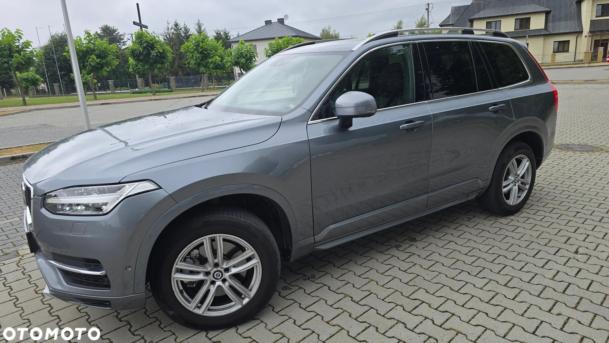 Volvo XC 90 D5 AWD Geartronic Momentum - 3