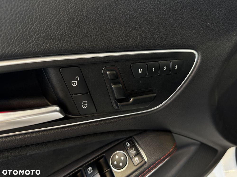 Mercedes-Benz CLA - 18