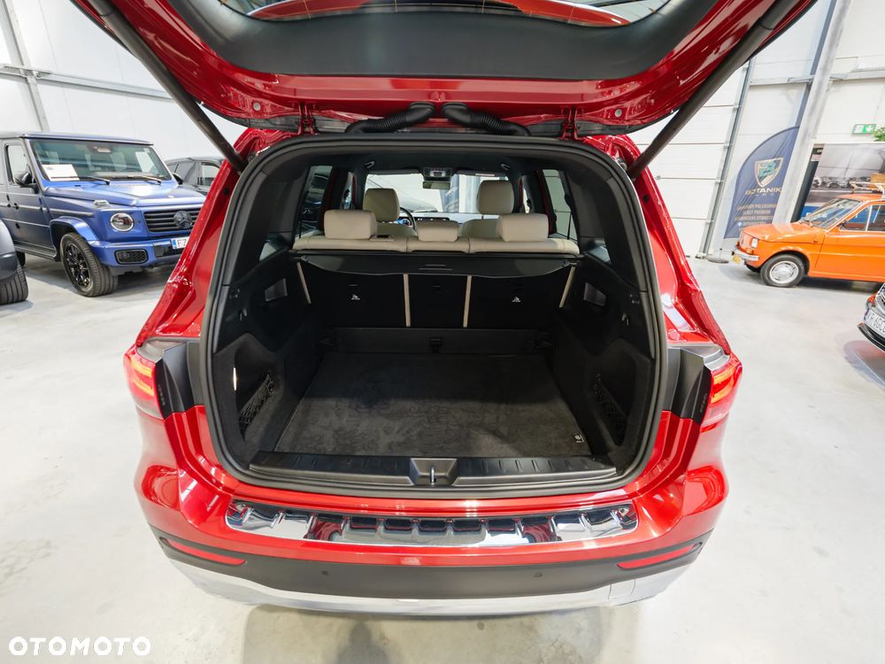 Mercedes-Benz GLB 200 d Progressive 8G-DCT - 34