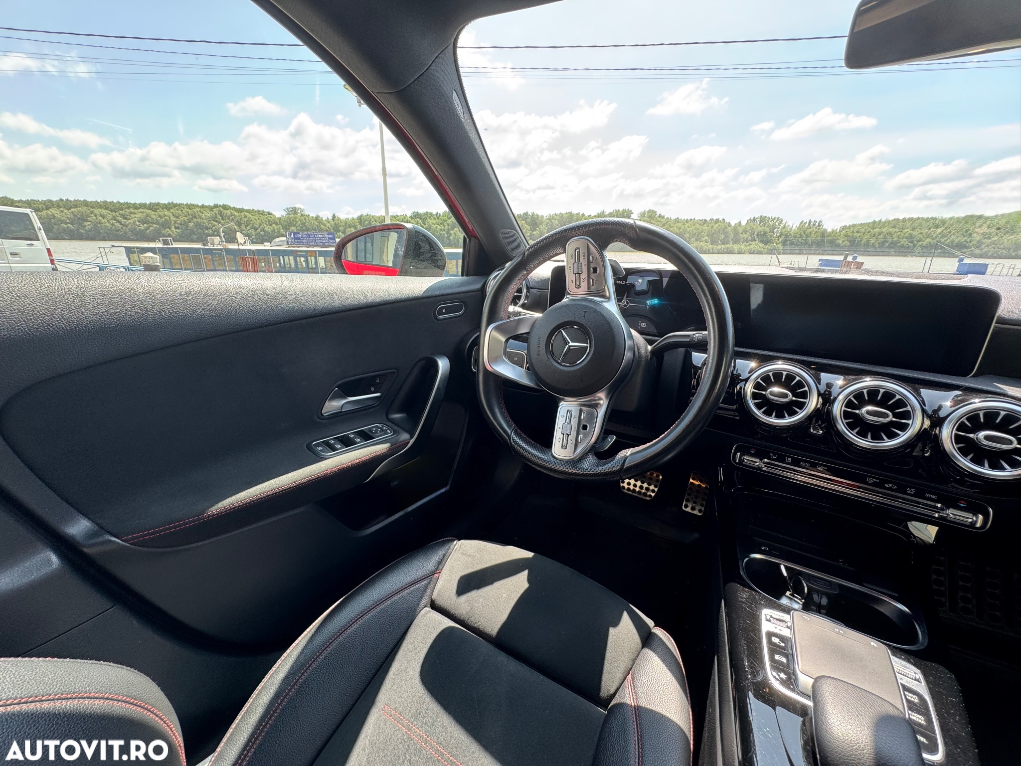Mercedes-Benz A 200 4MATIC Aut. - 15