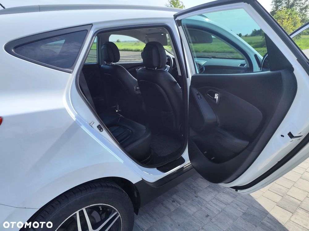 Hyundai ix35 2.0 CRDi 4WD Style - 9