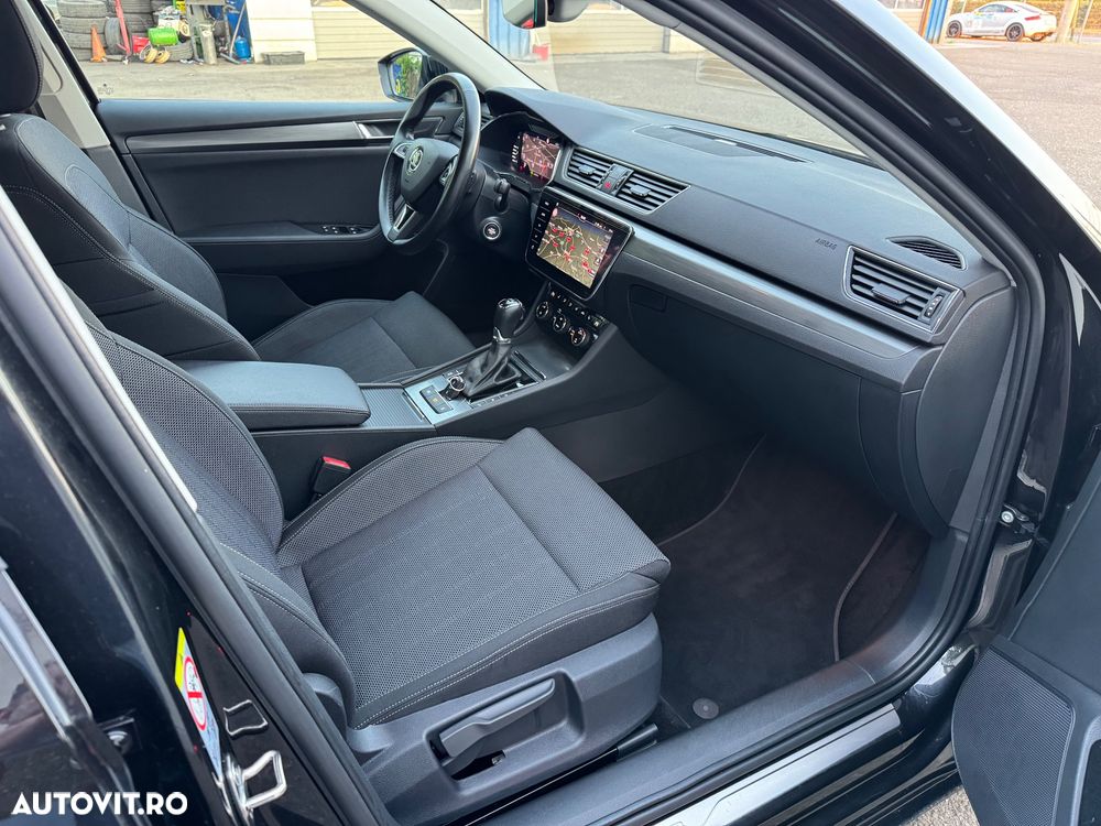 Skoda Superb 2.0 TDI DSG Style - 29