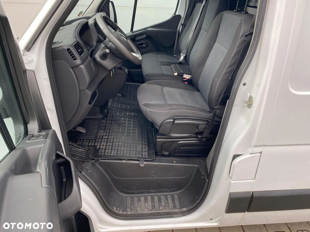 Renault MASTER Furgon L2H2 - 22