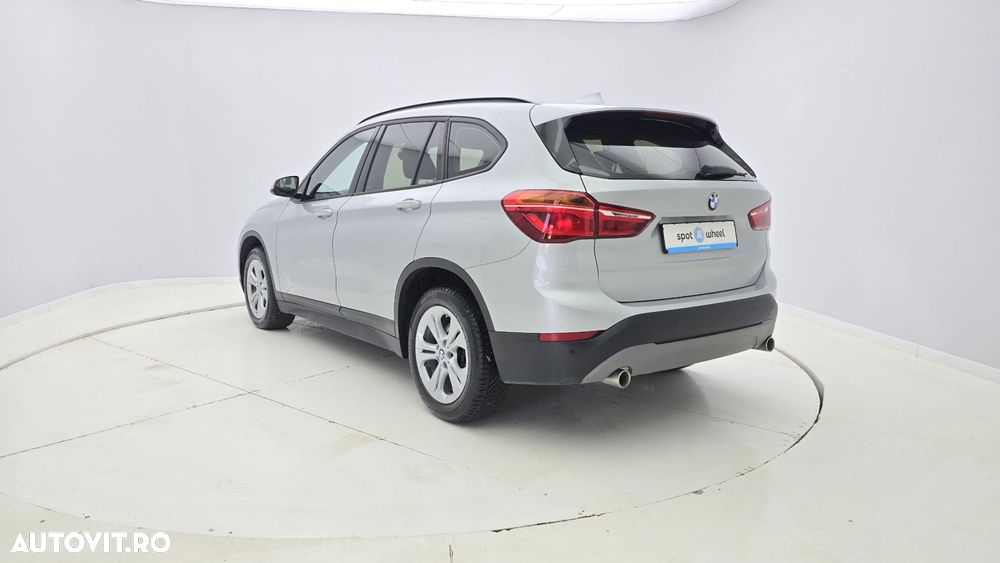 BMW X1 xDrive20d AT - 8