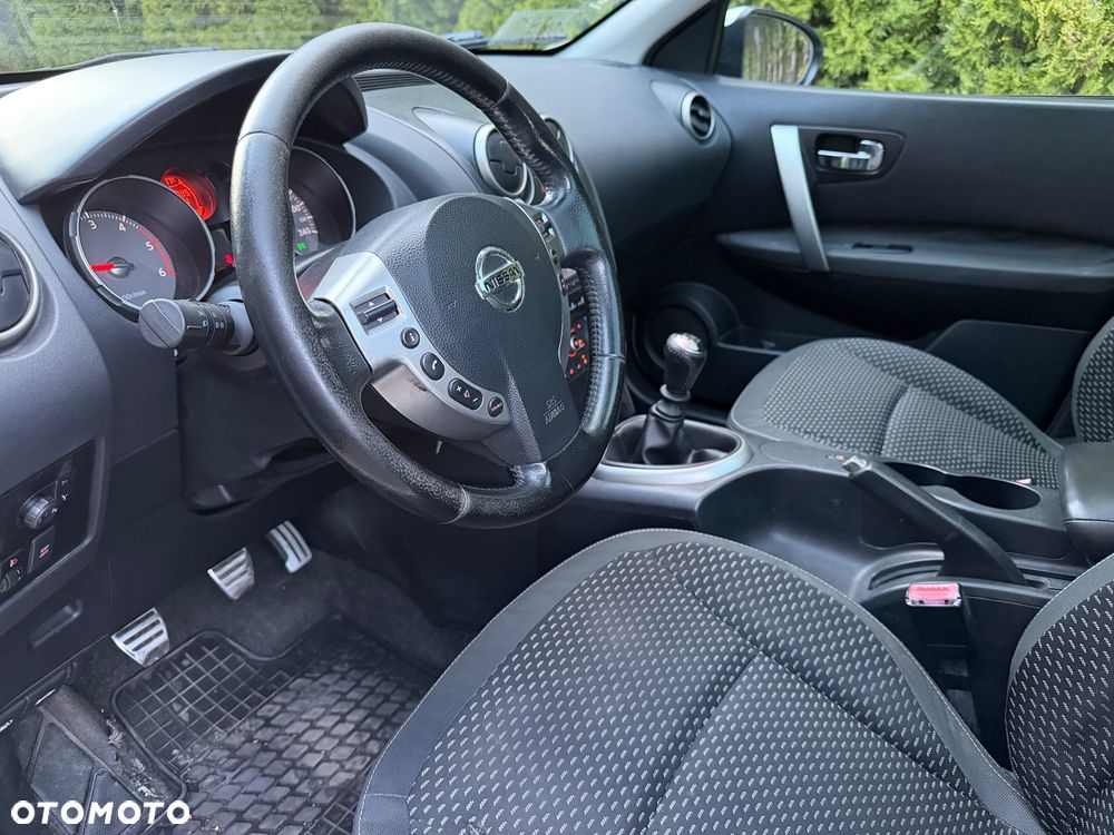 Nissan Qashqai 1.5 dCi DPF tekna - 9